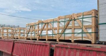 中卫 芝麻白花岗岩地铺石出口专车-泰国游