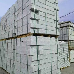 中卫 芝麻白花岗岩路沿石，路缘石，路肩石，道牙，立缘石，马路牙子，街沿石，侧石等