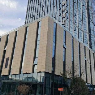 中卫 黄金麻花岗岩外墙干挂