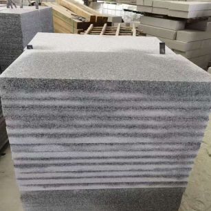 中卫 芝麻白5公分火烧地铺成品，900*400，规格可定制