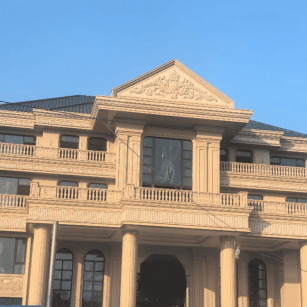 中卫黄金麻别墅外墙干挂石材效果示例