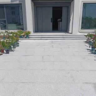 中卫 芝麻白花岗岩地铺石地面铺装