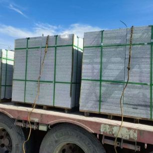 中卫 芝麻白花岗岩地铺石装车日常