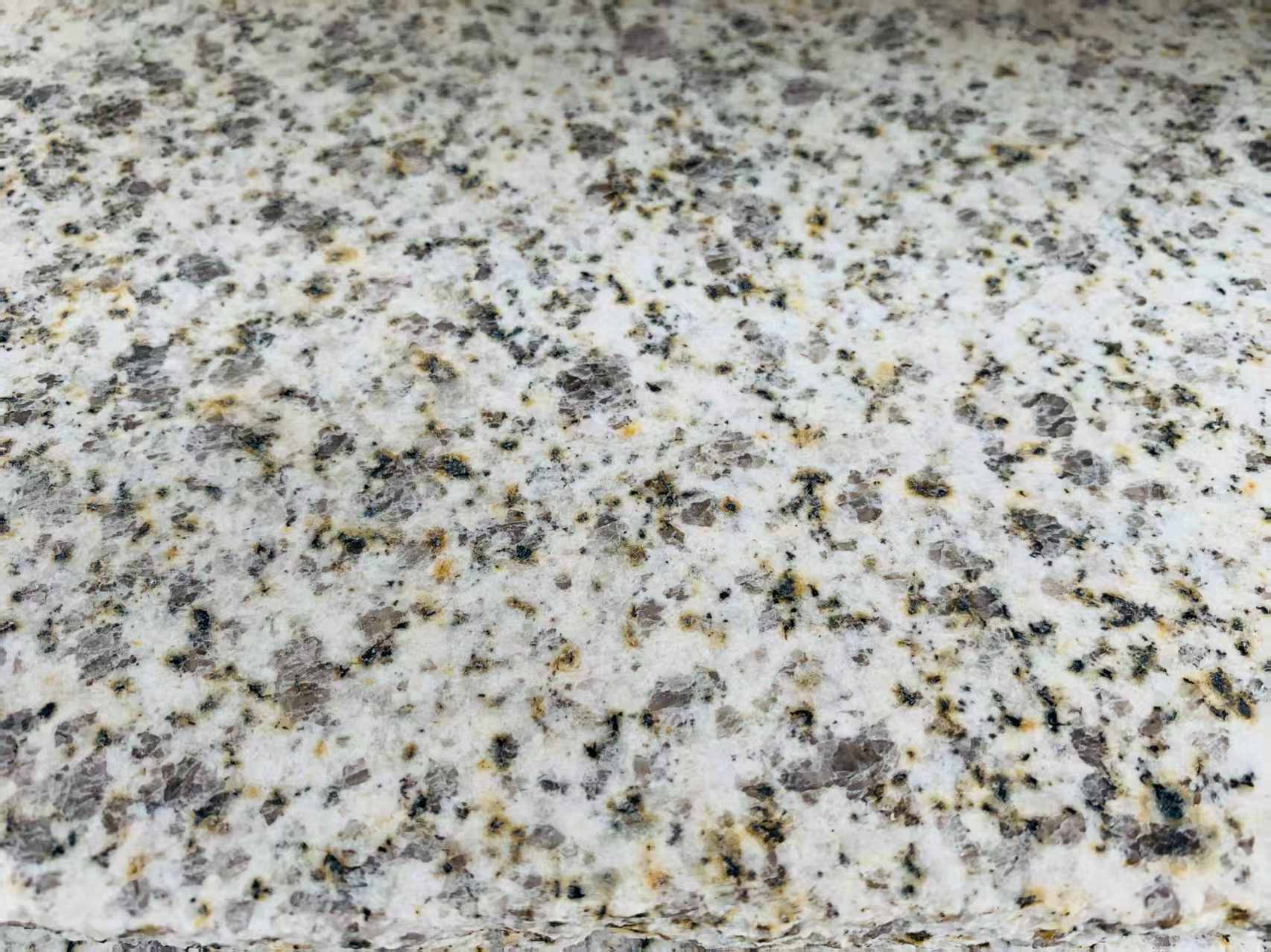 中卫 黄金麻花岗岩石材浅黄光面