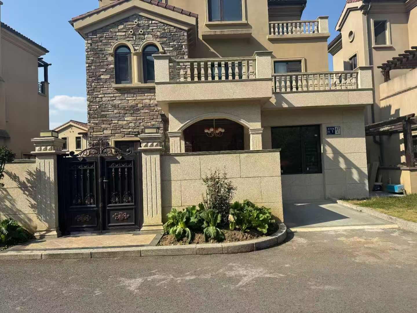 中卫黄金麻别墅案例展示