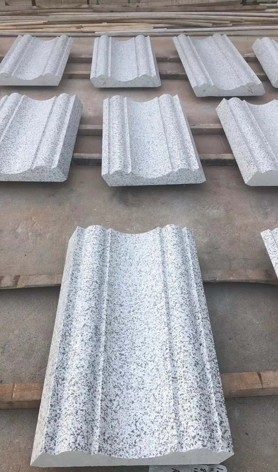 中卫 白麻花岗岩光面别墅线条