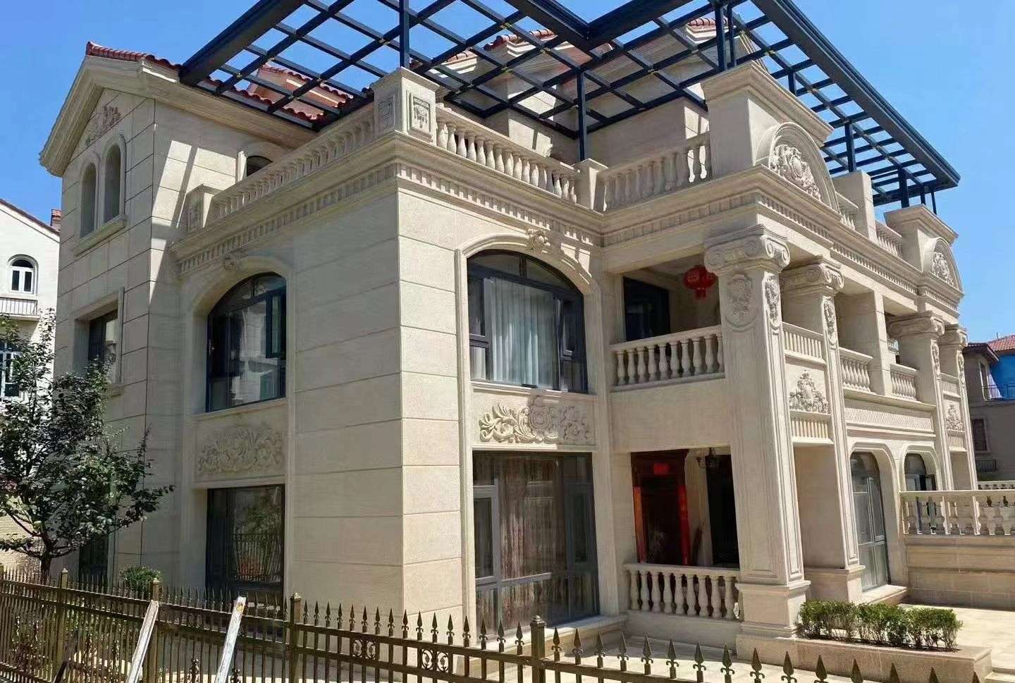 中卫 黄金麻花岗岩荔枝面别墅外墙干挂