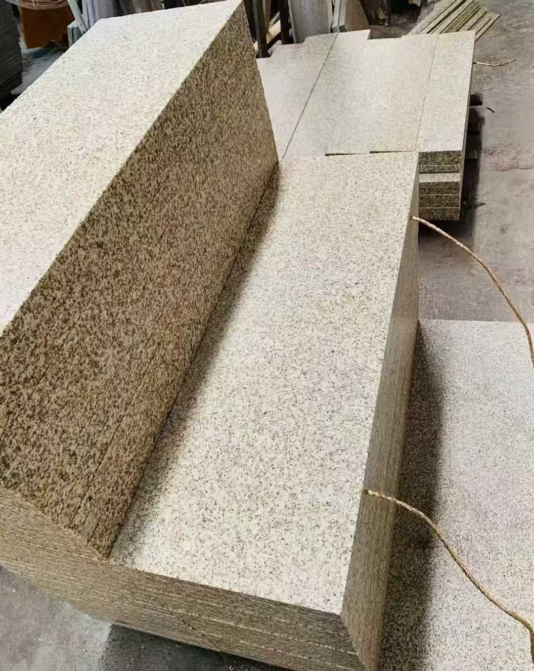 中卫 黄金麻荔枝面外墙干挂成品