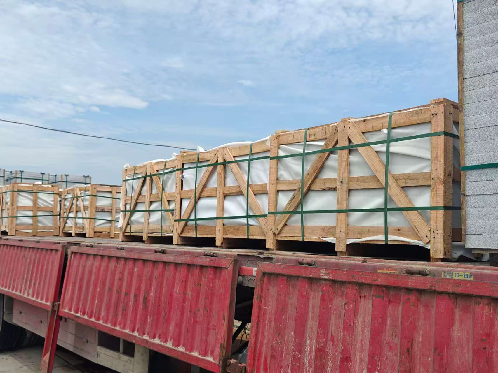 中卫 芝麻白花岗岩地铺石出口专车-泰国游