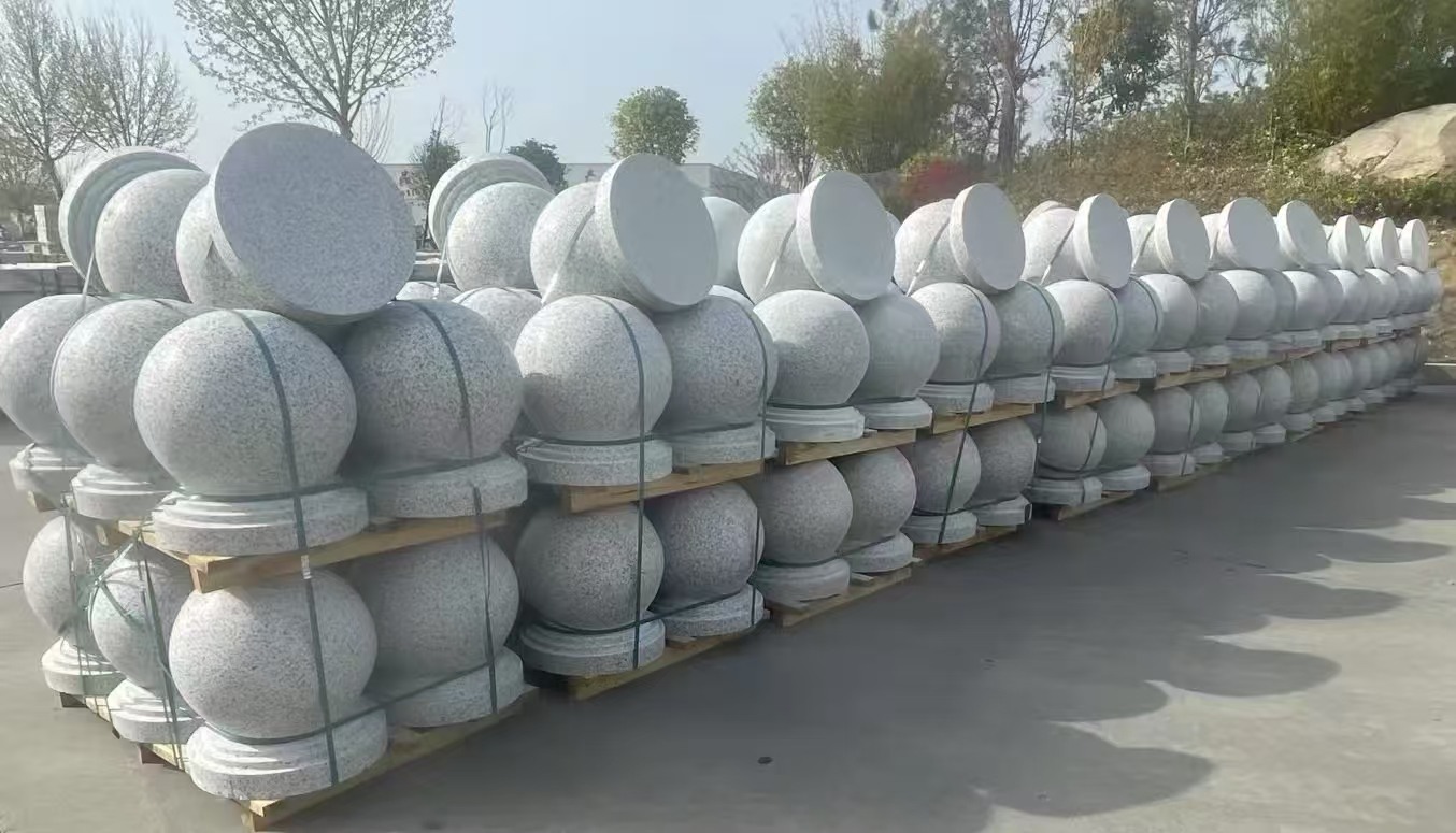 中卫 白麻花岗岩石材圆球，石球，挡车球，隔离球，景观石球，风水球等