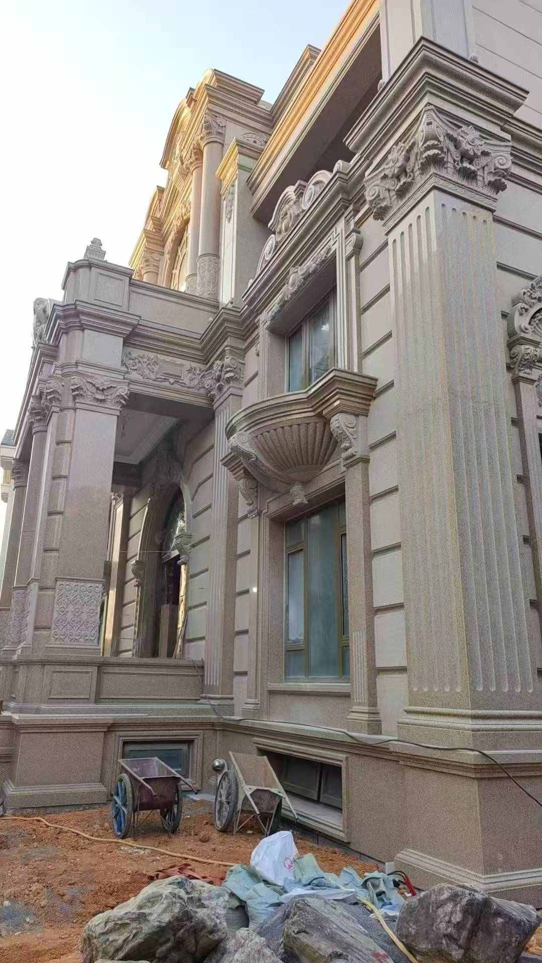 中卫 黄金麻花岗岩光面别墅外墙干挂施工完成