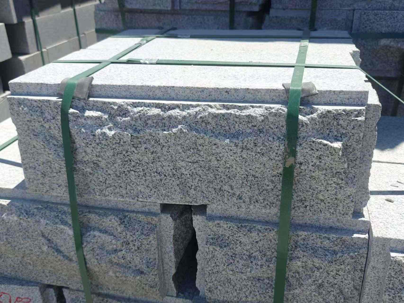 中卫 芝麻白花岗岩自然面成品