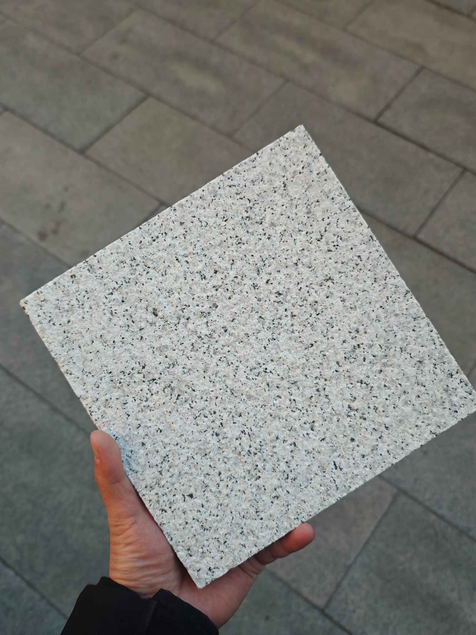 中卫 白麻荔枝面花岗岩石材