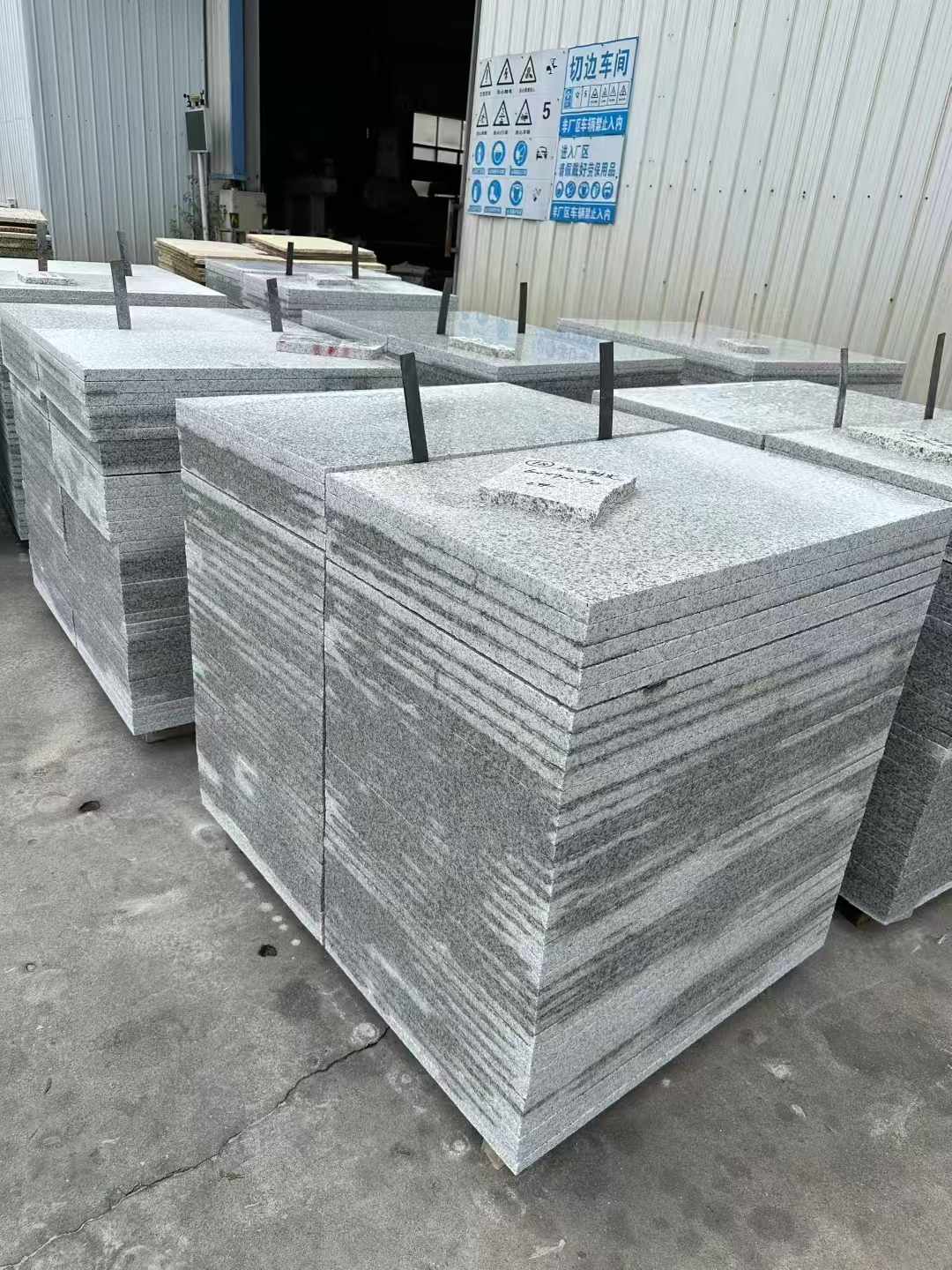 中卫 白麻光面干挂成品